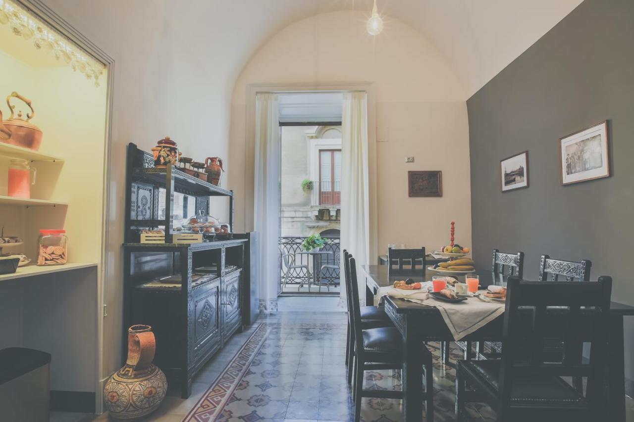 Palazzo Speciale B&B CTA Exterior foto
